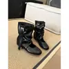 Botas de tacón alto plisadas y apiladas con diseño hueco, estilo europeo y americano, dulces y geniales, para mujer, botines Mary Jane, botas geniales para verano, nuevo modelo de moda 2026