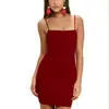 Europa y Estados Unidos comercio electrónico transfronterizo ropa de mujer vestido chica atractiva falda ajustada de cadera tirantes sexy vestido de fiesta lote encontrado