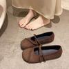 Sapatos de Ballet Versáteis Estilo Coreano Retro Estilo Floresta Bico Redondo Sola Macia Flats de Boca Rasa para Mulheres Novo Estilo Outono e Verão 2025