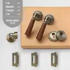 Cerradura de puerta de madera de nogal de lujo ligero estilo francés para uso en interiores en dormitorios, cocinas y baños, manija de puerta dividida universal para el hogar