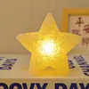 Luz de estrella creativa de mano para actuaciones navideñas, accesorios luminosos de baile de muñeca, luz ambiental decorativa de estrella pequeña, pequeños adornos