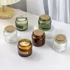 Frascos de vela personalizados con tapones de madera marrón, tazas de vela perfumada de vidrio mini de 200 ml al por mayor en stock, frascos de Biblia para DIY
