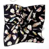 Bufanda de Seda Simulada Facetada para Primavera y Verano Bufanda Cuadrada Pequeña Bufanda Profesional de Azafata para Mujer Estilo Coreano Bufanda Decorativa Versátil para la Cabeza