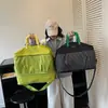 Bolsa expandible para ocio y fitness con diseño de cuadros, elegante bolsa de entrenamiento de yoga, bolsa multifuncional compatible con trolley para viajes cortos
