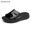 Luo Fu Suela Gruesa Cruzadas Moda Casual Cómodas Nuevas para Mujer Primavera y Verano Zapatillas de Casa Holgazanas para Usar Afuera