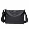 Bolsa de Ombro Masculina de Luxo Leve com Design Costurado, Bolsa Transversal Fashion para Trabalho e Dia a Dia, Bolsa Masculina Casual Versátil para Uso Externo