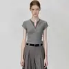 Camiseta de Seda de Gelo de Manga Curta para Mulheres, Nova Moda de Verão Versátil Slim-Fit Cinza Gola V Malha