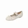 Sapatos Mary Jane de couro de alta qualidade, com aumento de altura interno invisível e detalhe de laço, coleção outono 2026, salto baixo, bico redondo, sapatilhas de couro genuíno para mulheres