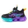 Sapatos Infantis Sapatos de Menino Mais Vendidos Novo Estilo Primavera Sapatos Esportivos Antiderrapantes para Crianças Crianças de Meia-idade e Grandes Superfície de Couro Impermeável Sapatos de Corrida Modernos