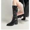 Botas apiladas Melard, botas largas para mujeres petite, punta fina, botas de jinete adelgazantes con aumento interno de altura