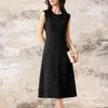 Vestido Tricô Redondo Novo para Primavera 2026 para Mulheres, Cor Sólida, Solto, Casual, Versátil, Sem Mangas, Comprimento Médio