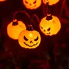 Luzes de chão com tema de Halloween, luzes de ambiente de abóbora maligna movidas a energia solar, decoração de cena de terror para gramado de pátio europeu e americano