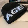 Gorro de Punto Retro con Letras Estilo Coreano 2025 Modelo Nuevo para Mujer, Cálido de Invierno, Holgado, Versátil, Protege Orejas, de Lana, Moderno