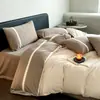 Juego de cuatro piezas de grado A, 100 hilos, cepillado, algodón puro, nuevo juego de ropa de cama de sábana plana y sábana ajustable para otoño/invierno 2025