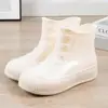 Novas Botas de Chuva Curtas Femininas, Sapatos Impermeáveis Resistentes ao Desgaste, Botas de Chuva de Veludo da Moda, Botas de Água com Salto Engrossador, Sapatos de Borracha para Lavagem de Carro e Trabalho
