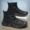 Zapatos de hombre, nuevo modelo otoño 2026, zapatos casuales de cuero sin cordones para hombre, botas Martin negras de caña alta, zapatos versátiles de moda urbana