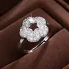 Anel Zircônia Estrela de Cinco Pontas Vazada Simples e Estiloso para Mulheres, Luxo Leve, Discreto, Acessório Versátil para o Dia a Dia
