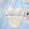 Conjunto de sutiã triângulo fino respirável com suporte macio, sem aro, conjunto de sutiã sem costas com detalhe em renda sexy