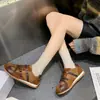 Zapatos Agan Otoño Retro Mujer 2026 Hebilla Suela Gruesa Suela Suave Zapatos de Entrenamiento Alemanes Versátil Casual Nuevo Gamuza Moda