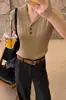 Camiseta de Punto Trenzado Manga Corta Estilo Old Money para Mujer, Corte de Hombro Regular, Sensación Primavera/Verano, Capa Interior de Seda de Hielo, Efecto Adelgazante, Top con Cuello Solapa