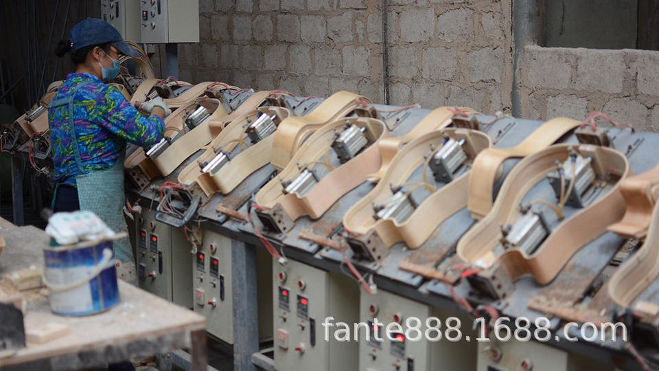 Hc64f88e0cd564fb3913e1619d0643