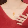 Collar de Moneda de Plata Pura 925 para Mujer, Moderno y Versátil, Cadena para Clavícula con Hebilla de Paz de Ágata Rojo Azúcar, Colgante de Moneda de Cobre