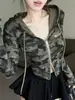 Sudadera con Capucha y Chaqueta Camuflaje de Moda para Mujer, Manga Larga, Nuevo Estilo Otoño, Doble Cremallera, Corte Ajustado, Cárdigan Corto