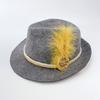 Atacado do Fabricante Chapéu Jazz Cinza Feltro Alemão Feltro Oktoberfest Chapéu de Pena Não Tecido Chapéu de Palco