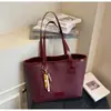 Bolso de Hombro Casual y de Moda para Mujer 2025 Nuevo Bolso Tote Retro de Gama Alta Gran Capacidad Casual Bolso de Axila