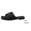 Nuevas Sandalias Planas de Lunares Verano 2026 Talla Grande Cadena Metálica Casual Exterior Punta Cuadrada Chanclas de Playa para Mujer