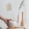 Estilo ins Cerámica Lisa en Blanco Florero Pequeño Boca Estrecha Adornos Sala de Estar Arreglo Floral Flores Secas Celebridad de Internet Mesa de Comedor Decoración Creativa Nórdica