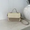 Bolso de Moda Estilo Coreano para Mujer 2025 Nuevo Otoño e Invierno Bolso Cuadrado Pequeño Sencillo y Elegante con un Toque de Alta Gama Bolso de Hombro Cruzado de Nicho