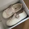 Zapatos de Mujer Mary Jane Florales 2026 Nuevo Otoño Suela Suave Casual Cómodos Retro Planos Zapatos de Ballet para Mujer para Combinar con Faldas