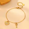 Pulsera de Acero Inoxidable Europea y Americana Perla de Amor Cadena de Acero Color Resistente Cadena de Herradura Corazón de Melocotón para Mujer