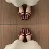 Zapatos de Salón Cuadrados Estilo Hada Chuyuji para Mujer con Faldas, Novedad Primavera 2026 Versátil Mary Jane de Gamuza con Una Correa