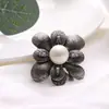 Broche de Flor Retro Europeu e Americano em Liga de Metal Transfronteiriço, Acessórios de Luxo de Alta Qualidade, Joia de Alfinete para Mulheres
