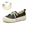 Primeira Camada Couro Bovino Palmilha de Pele de Ovelha Sapatos Brancos Femininos 2026 Outono/Inverno Novo Estilo Forro de Pele de Ovelha Sapatos Femininos Versátil Casual Sola Grossa Sapatos Únicos