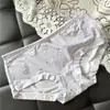 [80-120] 524 Seda de Hielo estampado lindo tiro bajo bolsa de ropa interior para mujer cadera con taladro ropa interior para mujer tiro bajo