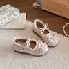 Sapatos Mary Jane para Meninas 2026 Primavera/Outono Novo Estilo Laço de Renda Sapatos Pequenos de Couro Sola Macia Prata Fashionável Sapatos de Princesa