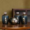 Botella de vino de cerámica de Jingdezhen 500ML colección jarra de vino 1x traje de 2/4 juego completo de adornos etiquetados botella de vino blanco