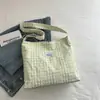 Nova Bolsa Tote Primavera e Verão 2026, Bolsa de Lona Estilo Coreano Estilo Preguiçoso, Bolsa Simples para Aula e Trabalho, Bolsa de Tecido com Contraste de Cores em Xadrez
