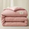 Colcha de Fibra de Soja Classe A Sem Marca, Espessada para Aquecimento, Adequada para Primavera e Outono, Colcha de Inverno, Colcha de Solteiro para Dormitório, Roupa de Cama para Todas as Estações Atacado
