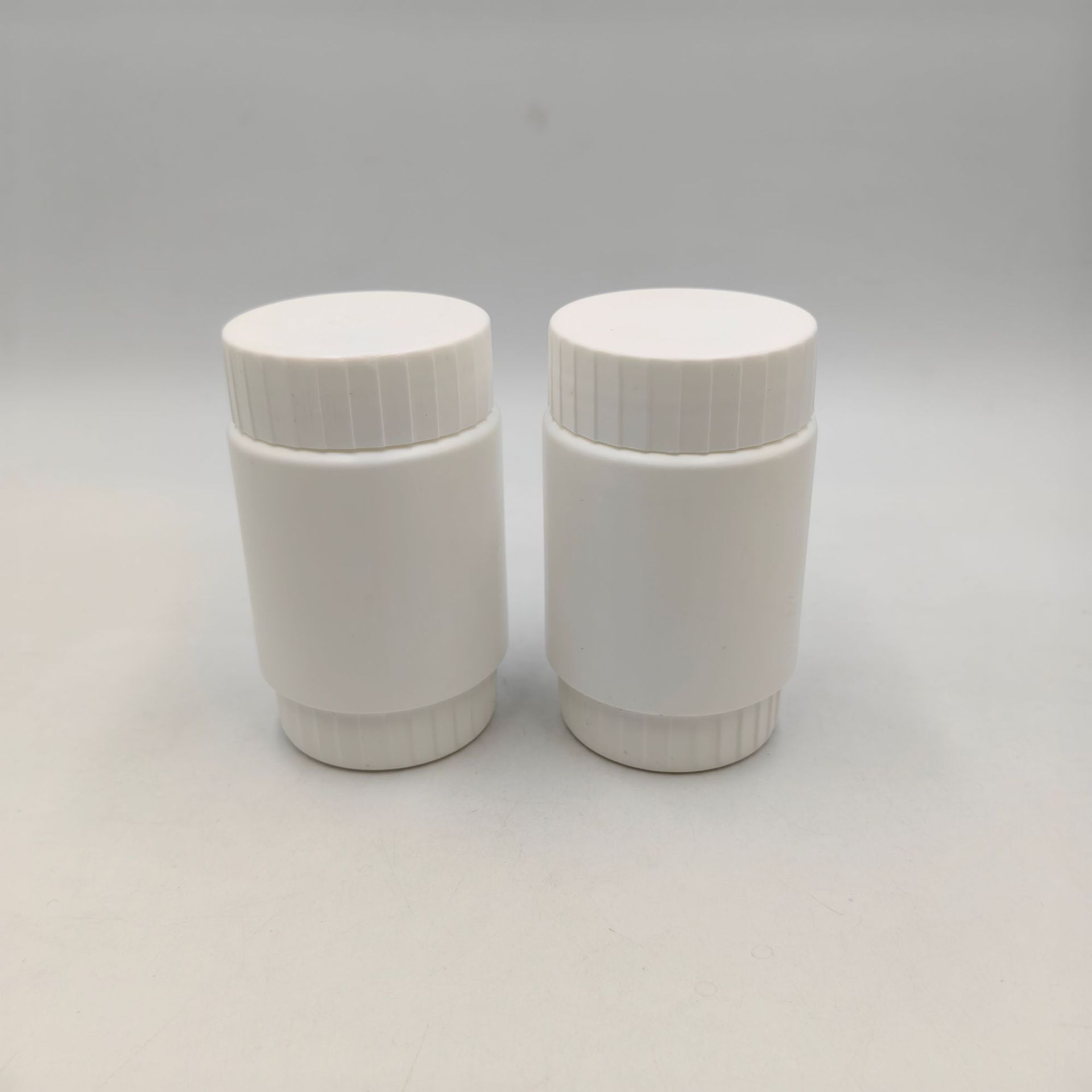 824eb3b92e1bdfe64055bc92dad968