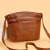Bolsa Transversal Feminina Três Camadas para Meia-idade e Idosos de Fronteira 2026 Nova Bolsa Feminina Simples Couro Macio Casual Bolsa para Mãe Bolsa de Ombro Único Feminina
