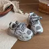 Zapatos de Papá para Niñas 2026 Otoño Nuevos Malla Transpirable Ligeros Zapatos Deportivos para Correr Infantiles Casuales para Niños Deportivos Modernos