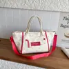 Nova Moda Bolsas de Verão 2026, Tecido de Nylon Liso, Bolsa de Ombro de Grande Capacidade, Bolsa Transversal Estilosa e de Alta Qualidade