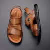 Sandalias para Hombre 2026 Verano Nuevo Estilo Zapatos de Playa Doble Propósito Cuero Modernas Suela Suave Zapatos para Hombre Casual Antideslizantes