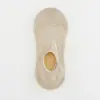 Nuevos calcetines invisibles de color liso de algodón antideslizantes para mujer, calcetines casuales de color caramelo, calcetines bajos al por mayor