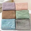 Toalla de baño a rayas de forro polar coral personalizada al por mayor, suave, absorbente, no suelta pelusa, toalla de baño para el hogar