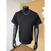 Camisa de Manga Corta Patchwork Gris para Hombre con un Elegante Cuello Pequeño, Hombros Normales, Corte Holgado Casual, Versátil y Moderna de Media Manga